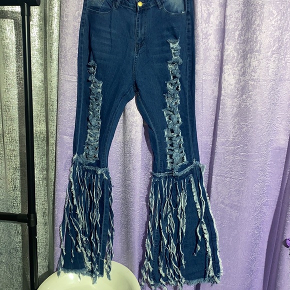 Stylish Pants - Picture 2 of 6